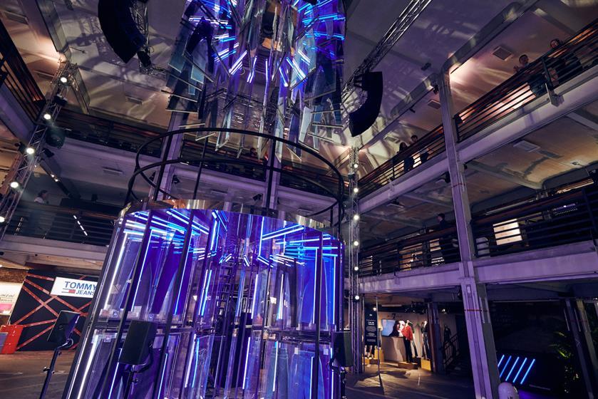 Amazon Fashion - Destination Denim